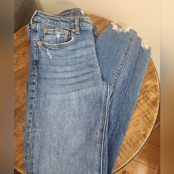 Zara Blue The Skinny Jeans Frayed Hems Womens Size 6 - Picture 1 of 4